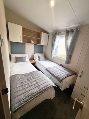 Twin Room- click for photo gallery